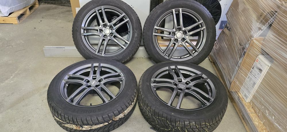 Jante DEZENT 235/55/R19 8J