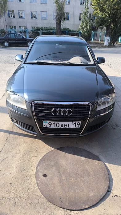 Продам Ауди а8 д3