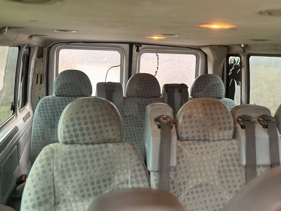 Dezmembrez ford tranzit 2008 2.2 diesel 8+1