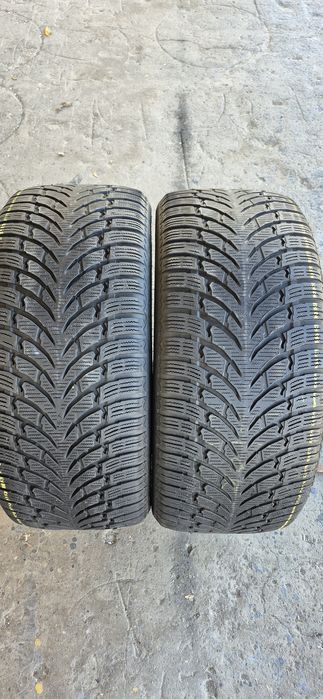 2 anvelope iarna Nokian 275/40/21.Pretul este pe bucata