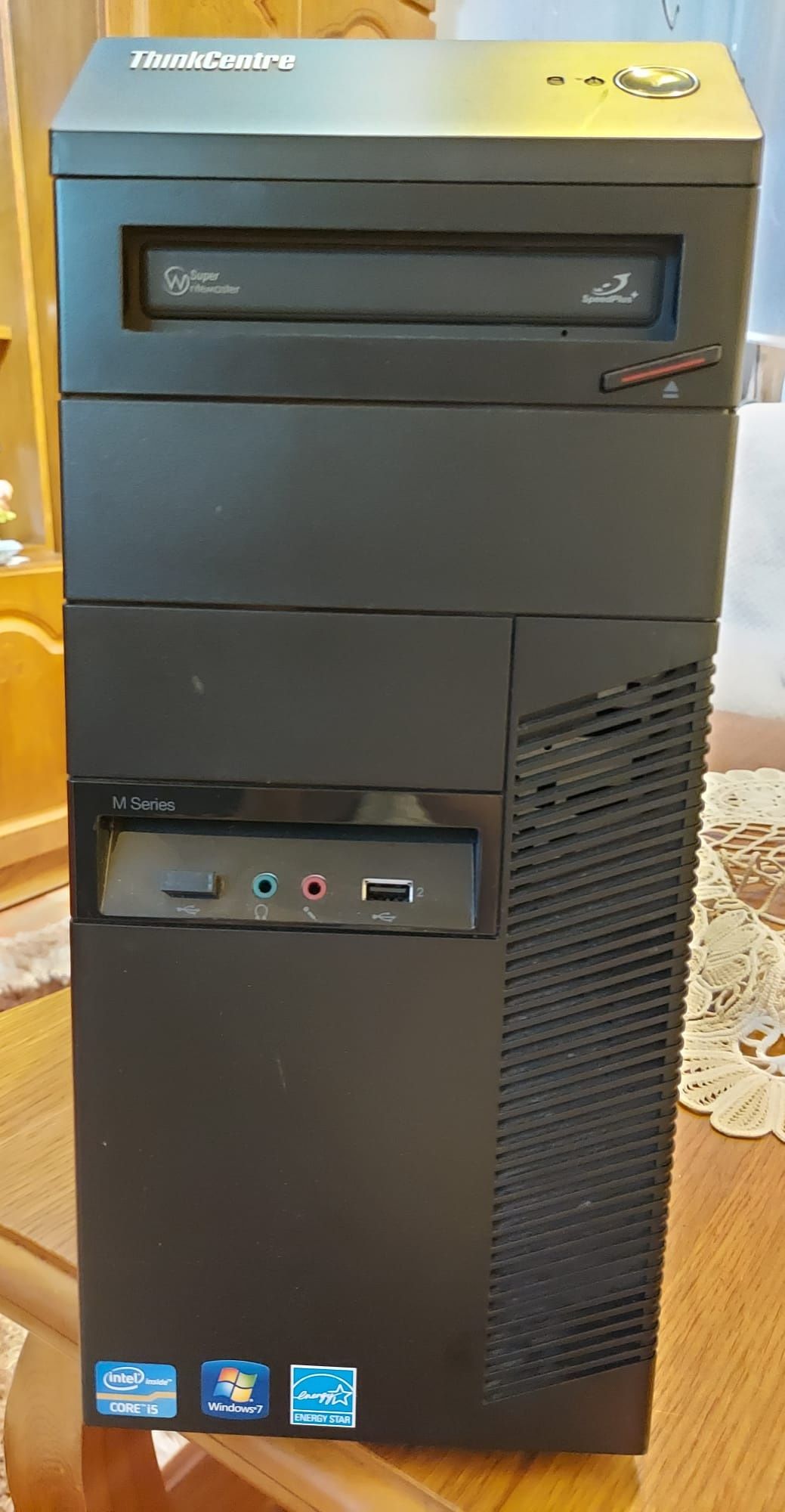 Vand calculator Lenovo și monitor Acer