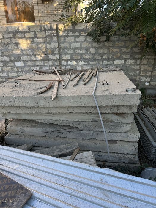Бетонные блоки каждый по 4000 тг