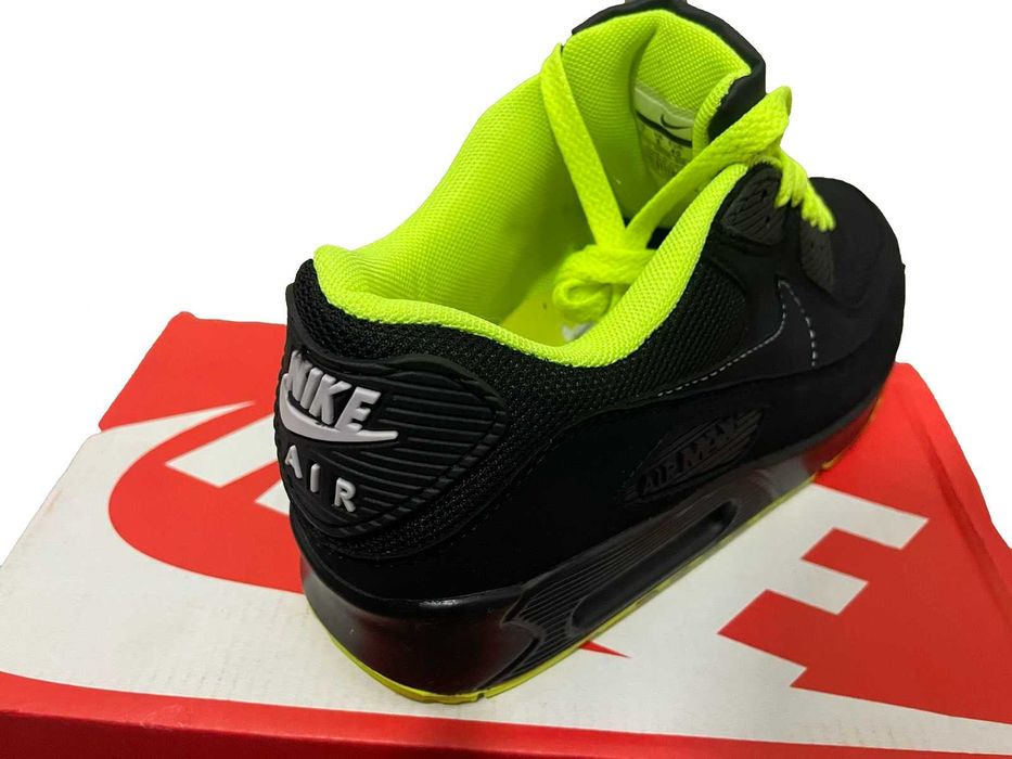 Мъжки Маратонки Nike Air Max 90 - Нови - 40