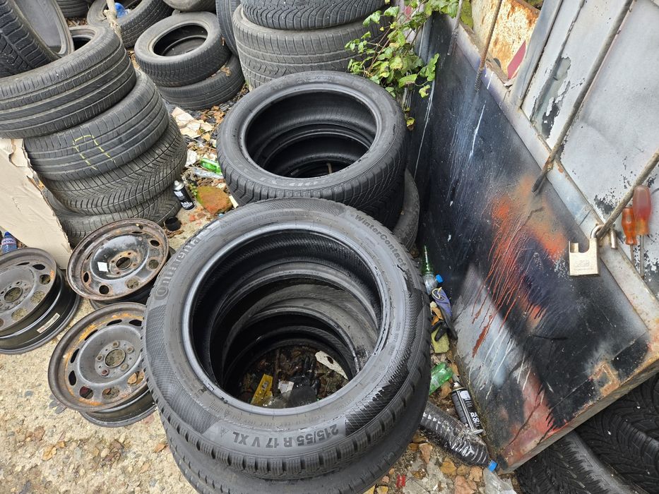 4бр. 215 55 17 Continental зимни.