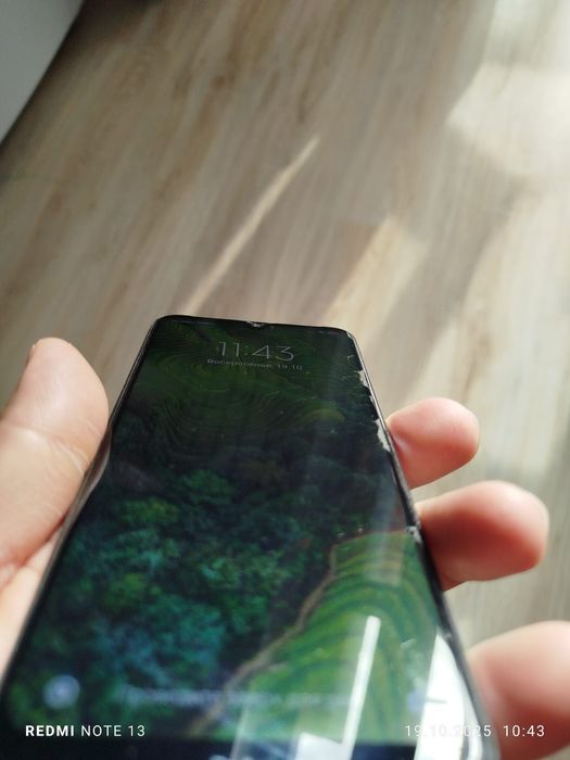 Redmi note8 в хорошем состоянии