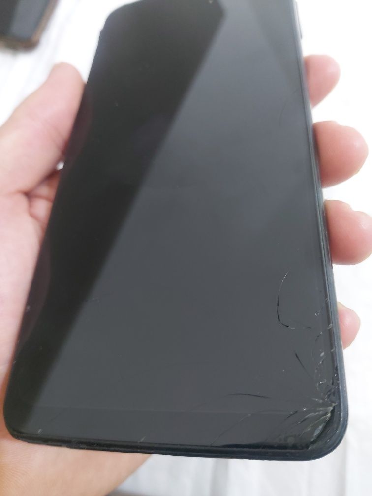 Samsung A12 Продаётся.