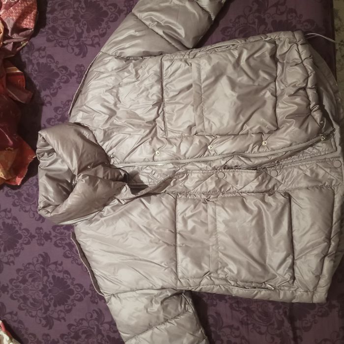 Продам короткую куртку