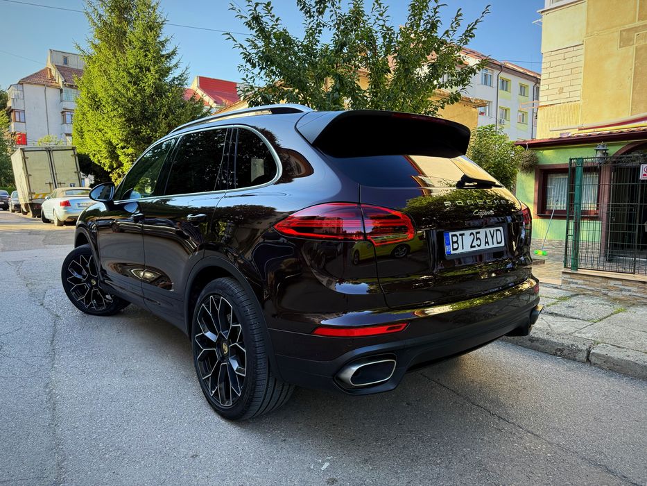 Porsche Cayenne 3.0 TDI Facelift Full Led 2015 KM REALI Foarte putini