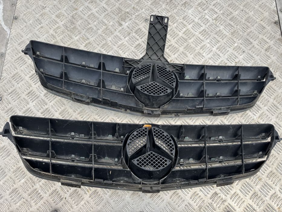 Решетка (маска) за Mercedes CLK W209