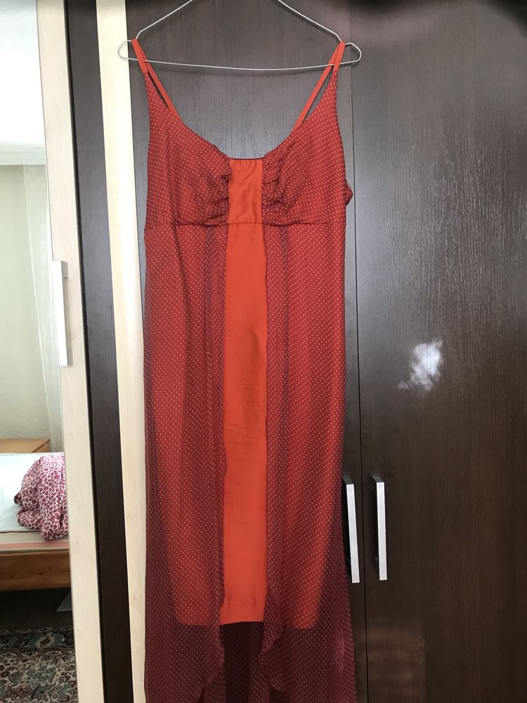 Оранжева рокля сатен S/M размер