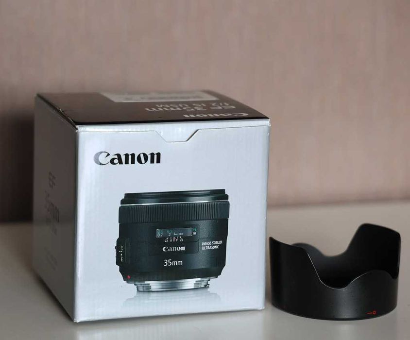 обектив Canon EF 35mm f/2 IS USM