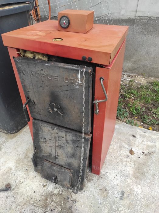 Centrala viadrus 17kw si calorifere