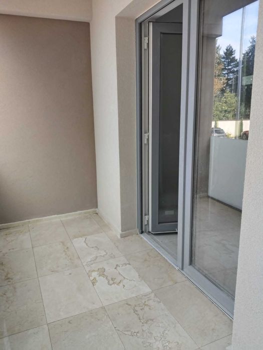 Spațiu comercial modern