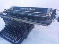 Механическая пишущая машинка