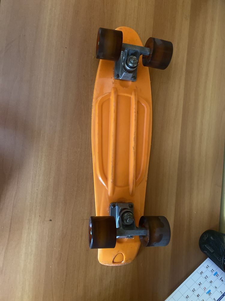 Pennyboard portocaliu