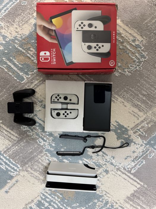 Nintendo switch white