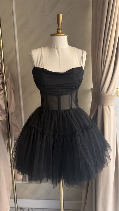 Официални рокли празнични