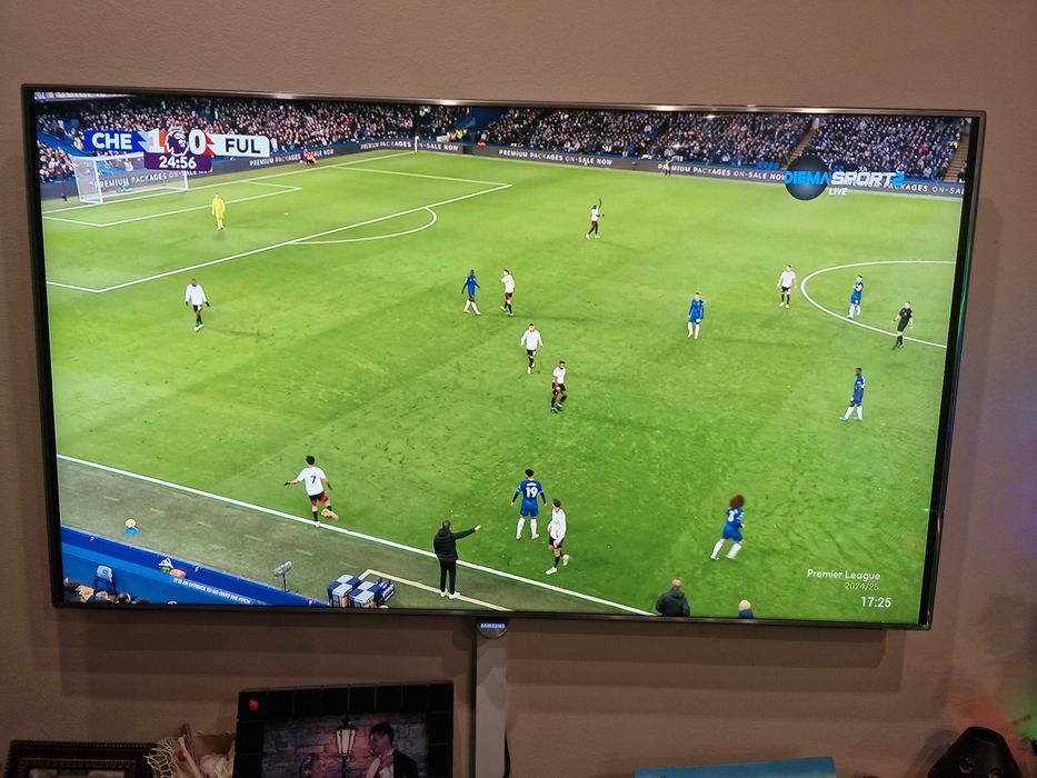 LCD Телевизор Samsung 46' UE46F7000 - UE46F7000SLXXH