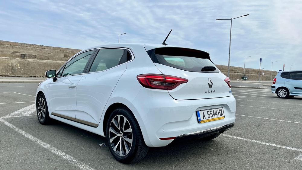 Renault Clio E-Tech Hybrid ГАРАНЦИЯ