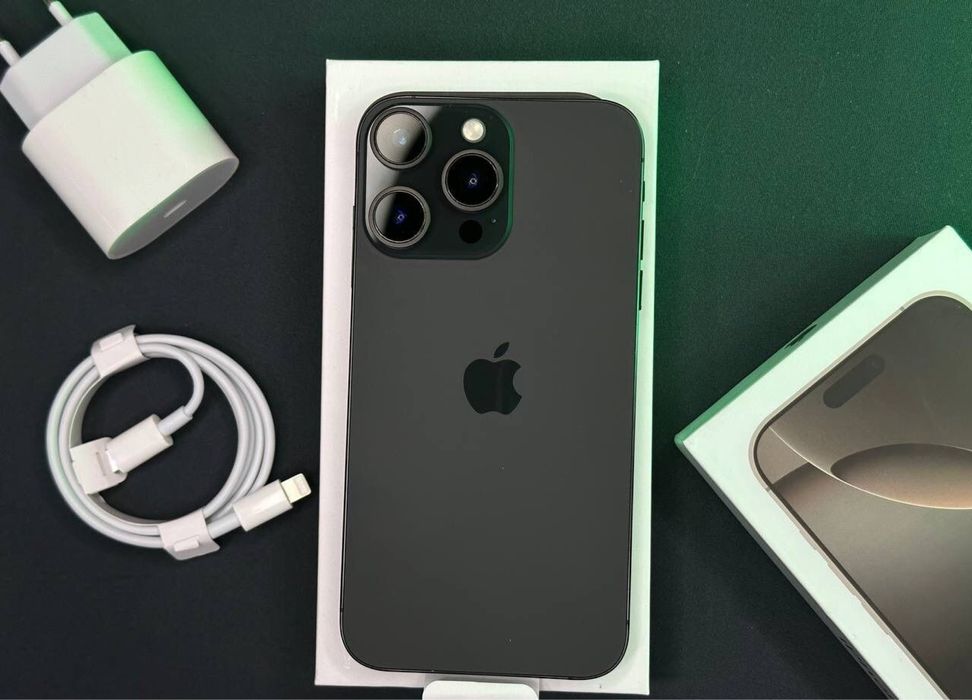 iPhone xР в корпусе 16 Black