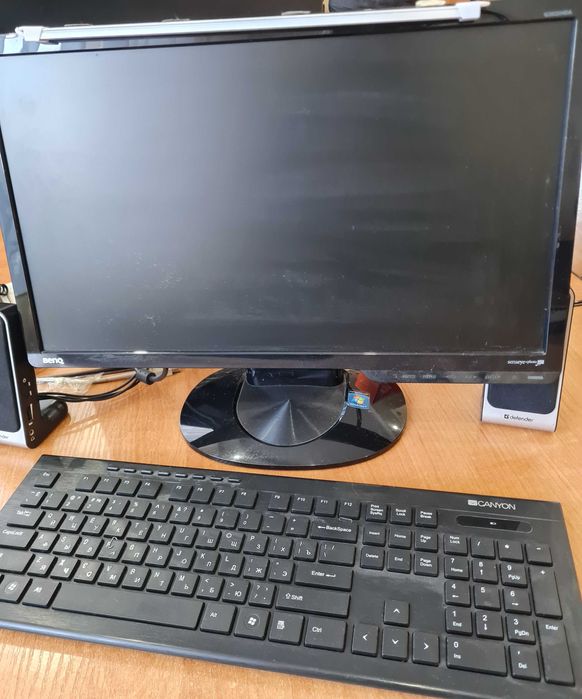 продам мониторы б/у НЕДОРОГО