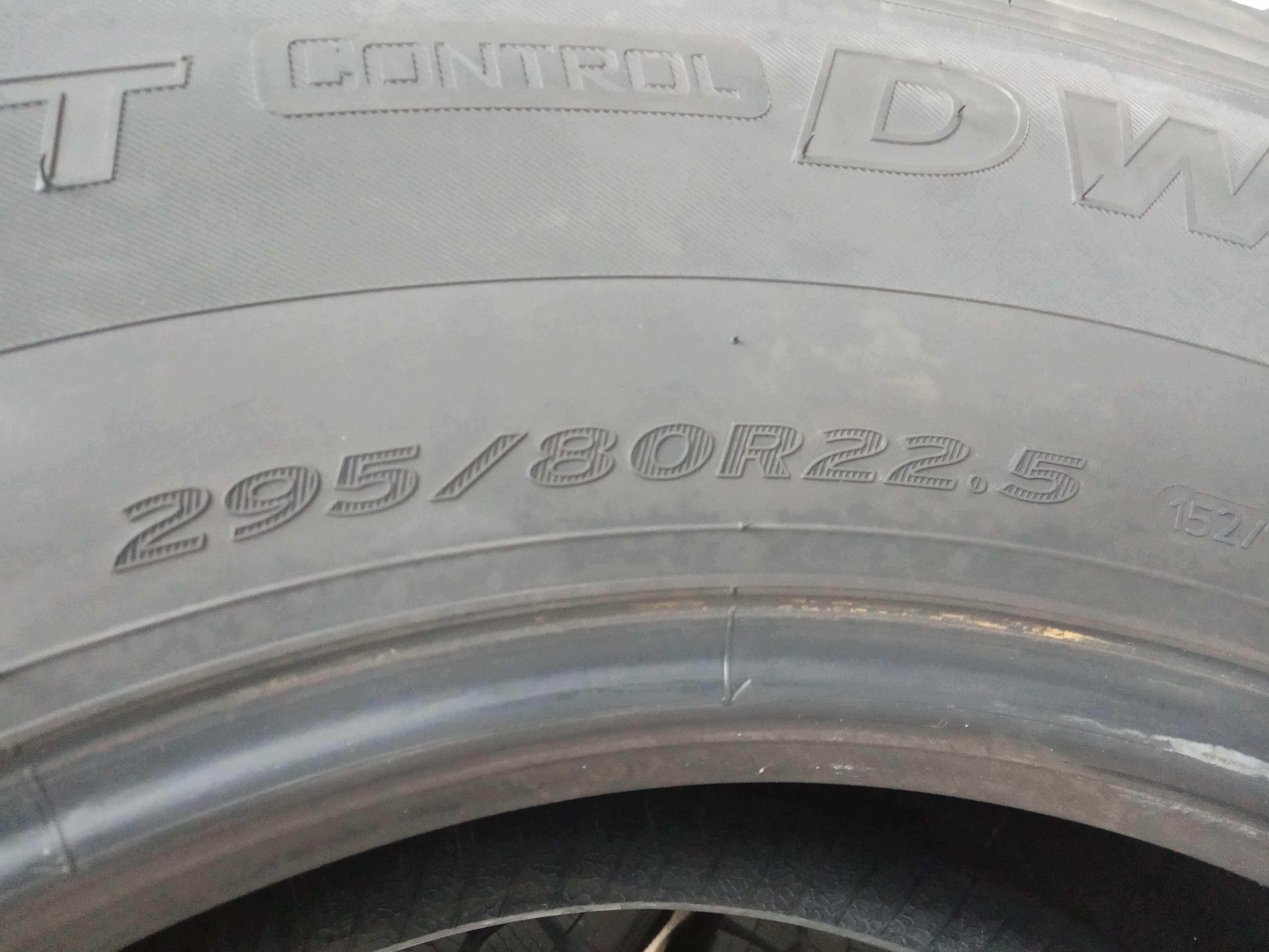 4 Тежкотоварни гуми 295/80R22.5 Hankook DWO7 152/148L M+S Madein Korea