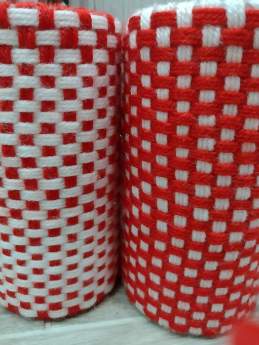 Различни мартеници