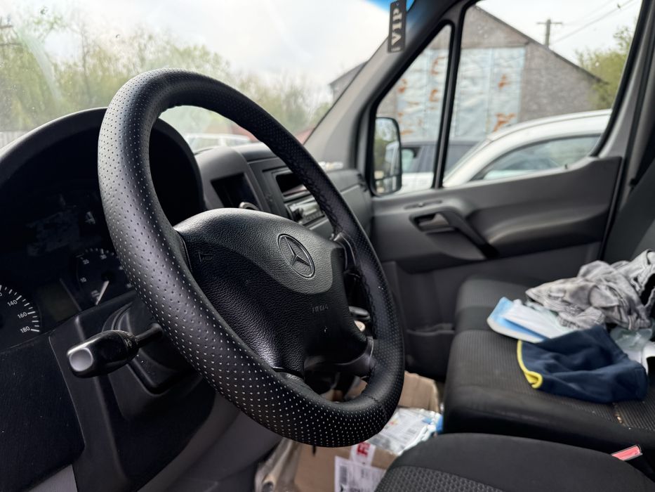 Mercedes sprinter an 2012 euro 5 schimb cu bena de cereale