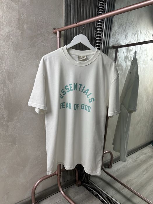 Мъжки тениски различни модели