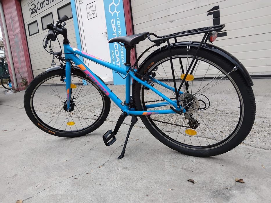 Vând bicicleta din aluminiu