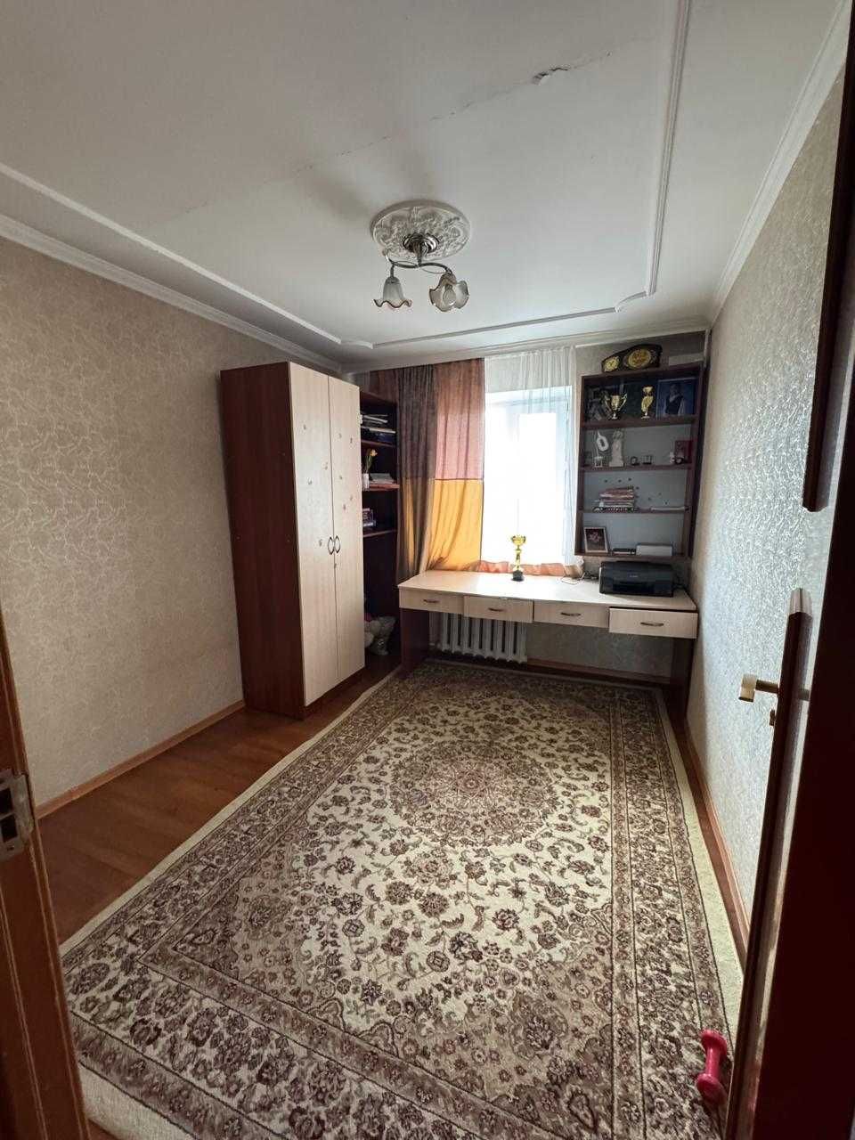 Продам 3-комнатную квартиру мкр. Орбита Не в залоге! С мебелью!