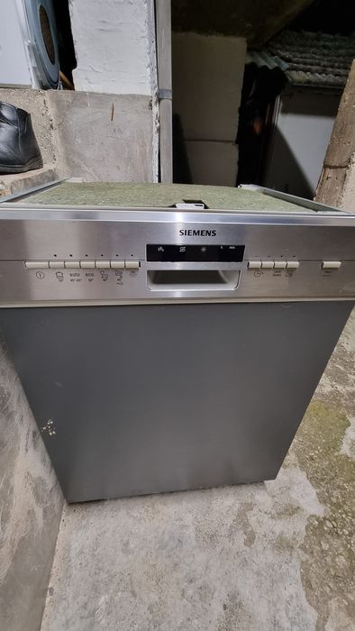 Съдомиялна Siemens