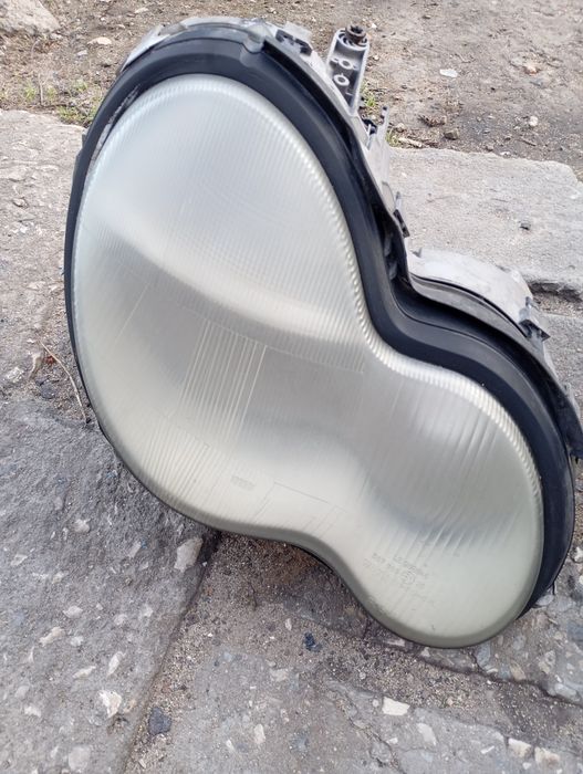 Фарове Mercedes Benz C class W203