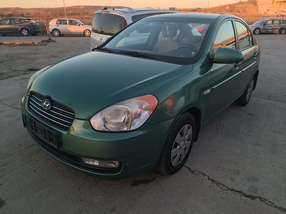 Dezmembram Hyundai Accent, an 2007, motor 1.5 crdi