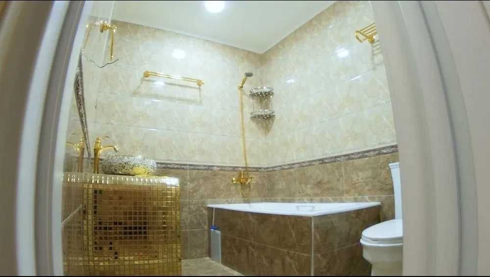 Луначарский  | Буюк Ипак Йули 10-комнат 12-соток 650 м2 [ДМ-002]