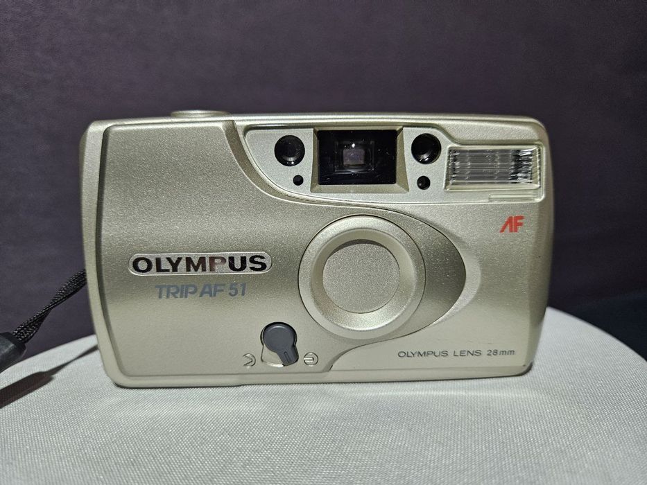Olympus плёночный фотоаппарат
