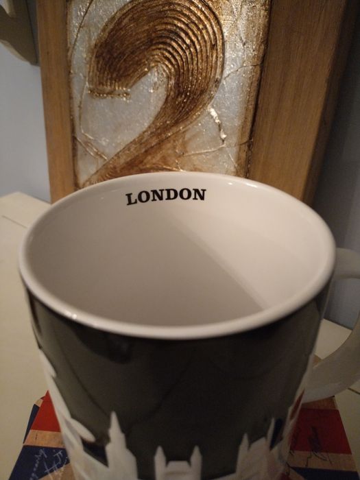 Оригинална голяма чаша за топли напитки Старбъкс от Лондон