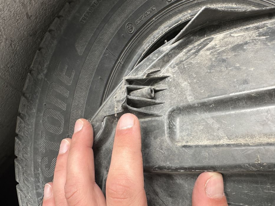 VW Polo десен фар в добро състояние Оборудван