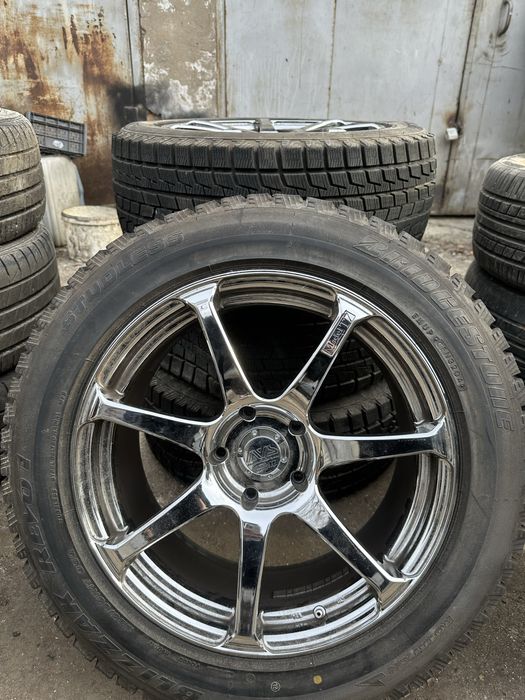 Японские привозные диски с шинами AVS