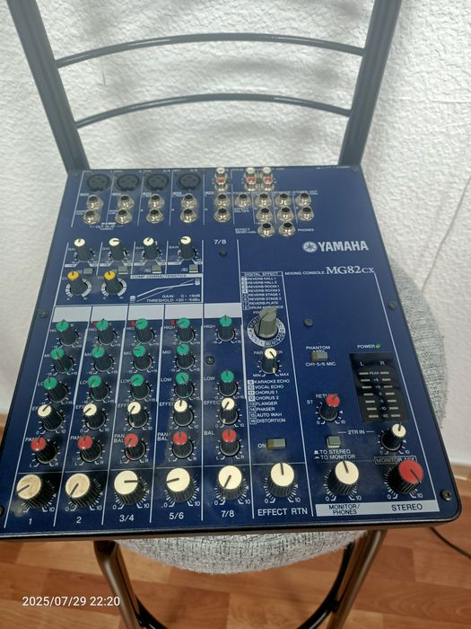 Продам микшерный пульт Yamaha