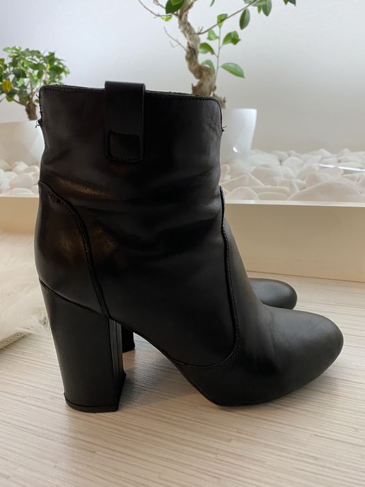 Ghete piele marimea 37