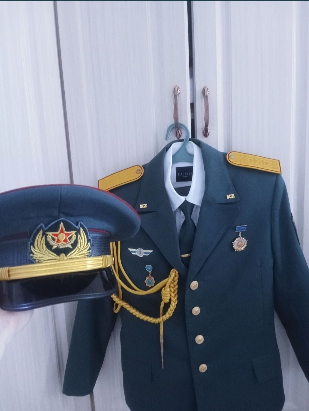 Парадная форма сатылады