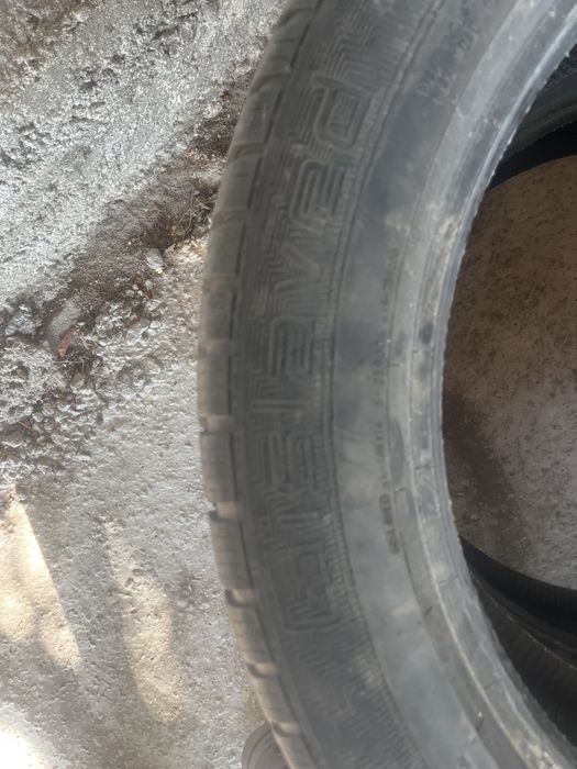Зимни гуми 275/45/20