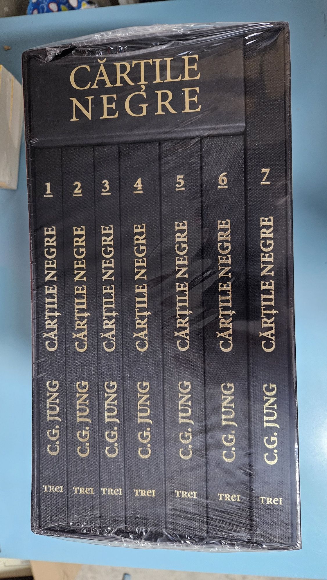 Vand Cărțile Negre – C.G. Jung, 7 volume, cutie personalizată