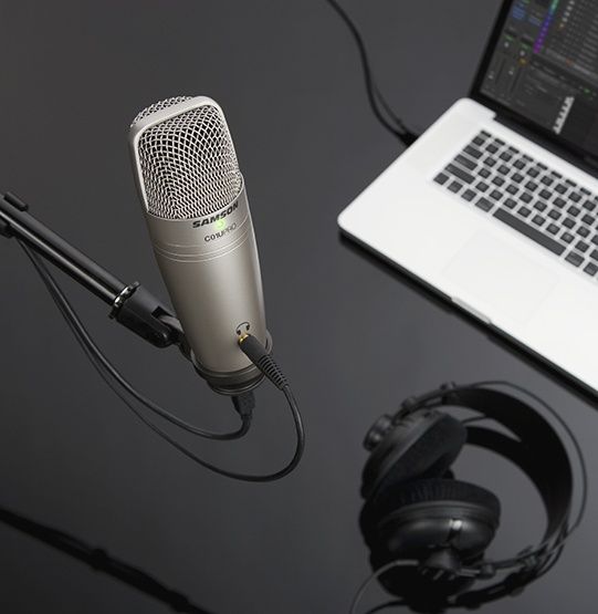 Продам новый Samson c01u pro