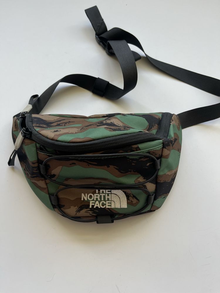 The North Face - Нова чанта/  Оригинал