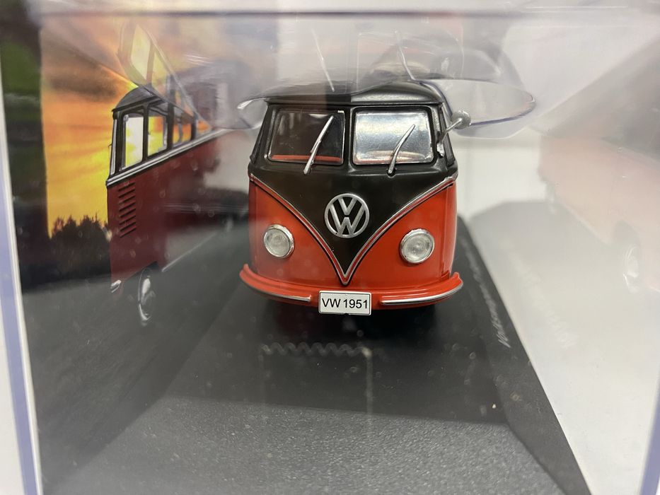 VOLKSWAGEN T1 Samba an 1951 machetă auto scara 1:43 (11cm) Ixo/Altaya
