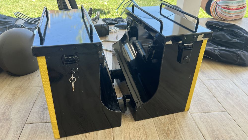 Accesorii moto Casca Sissibar Genti laterale BMW GS portbagaj Parbriz