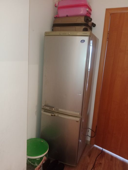 Холодилник сатылад