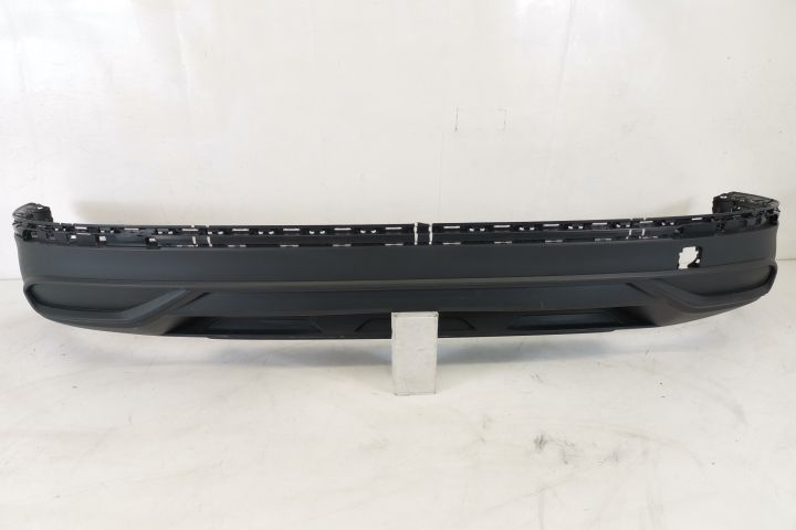 Спойлер Задна Броня Оригинален В Добро Състояние Фолксваген ВВ Тигуан